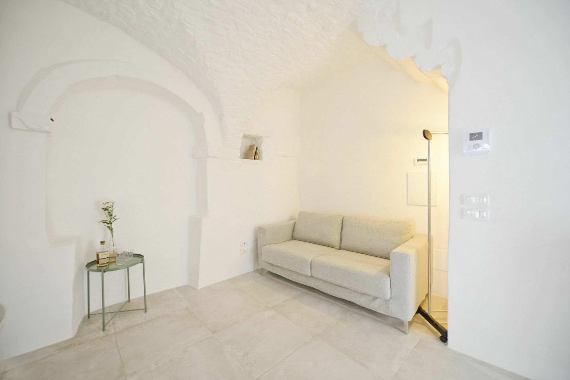 Casetta Arco Con Balcone チステルニーノ エクステリア 写真