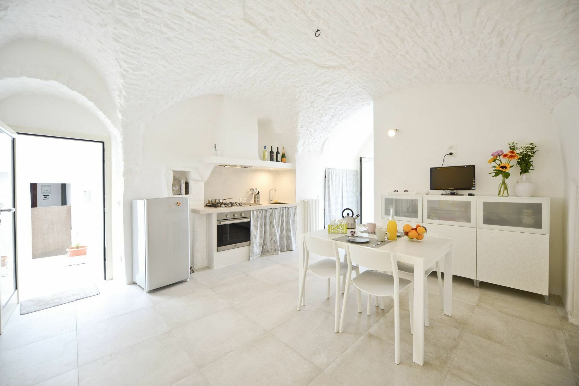 Casetta Arco Con Balcone チステルニーノ エクステリア 写真